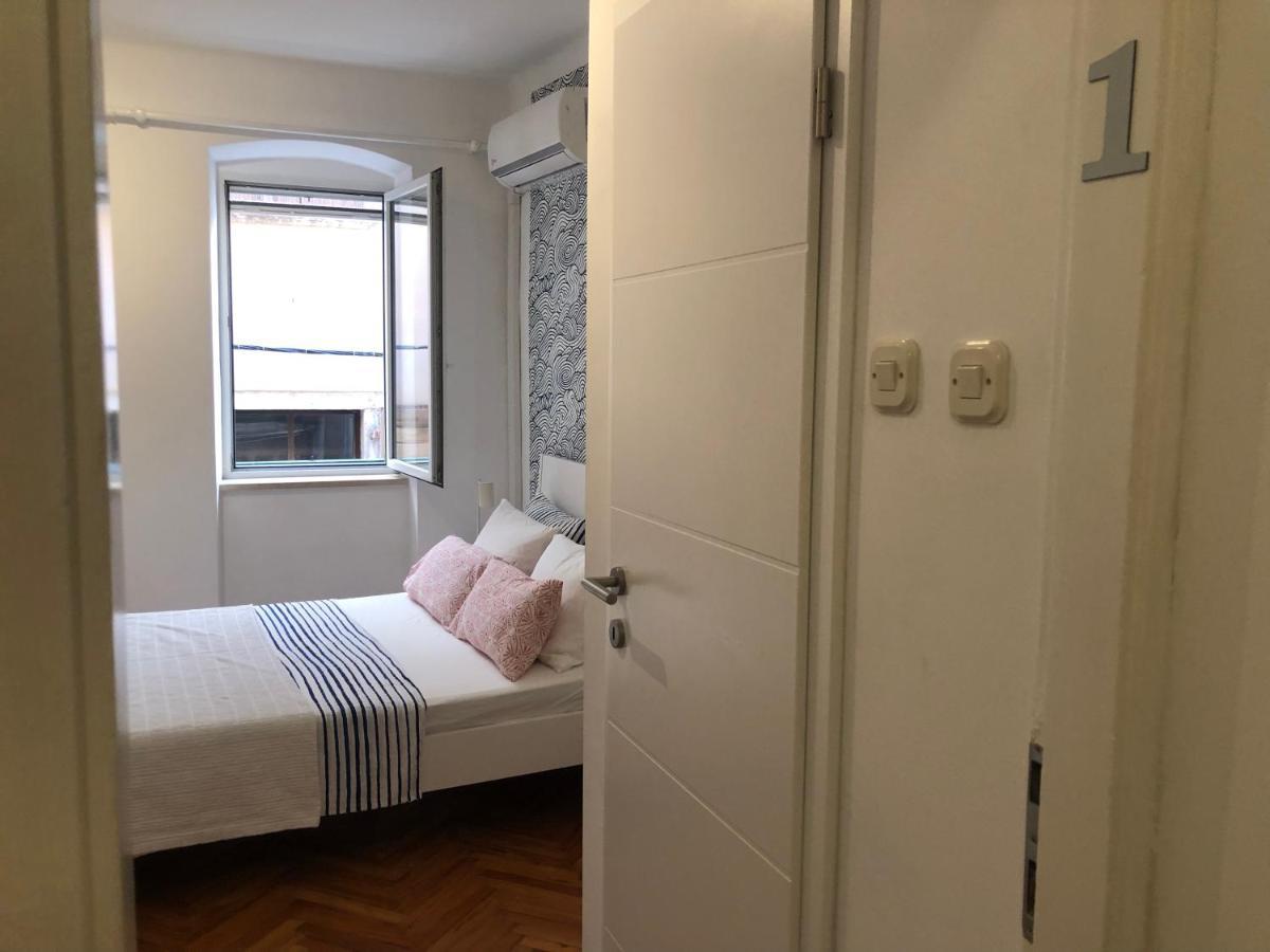 The Mint Hotel Rovinj Bagian luar foto
